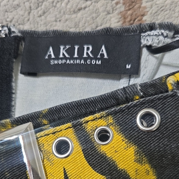 AKIRA Black and Yellow Crop Top with Silver Buckle - Picture 2 of 7